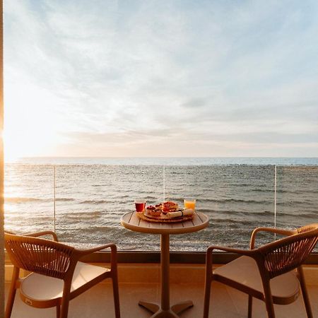 Hotel Galaxias Paralía Eksteriør bilde