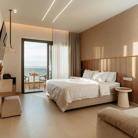 Hotel Galaxias Paralía Eksteriør bilde