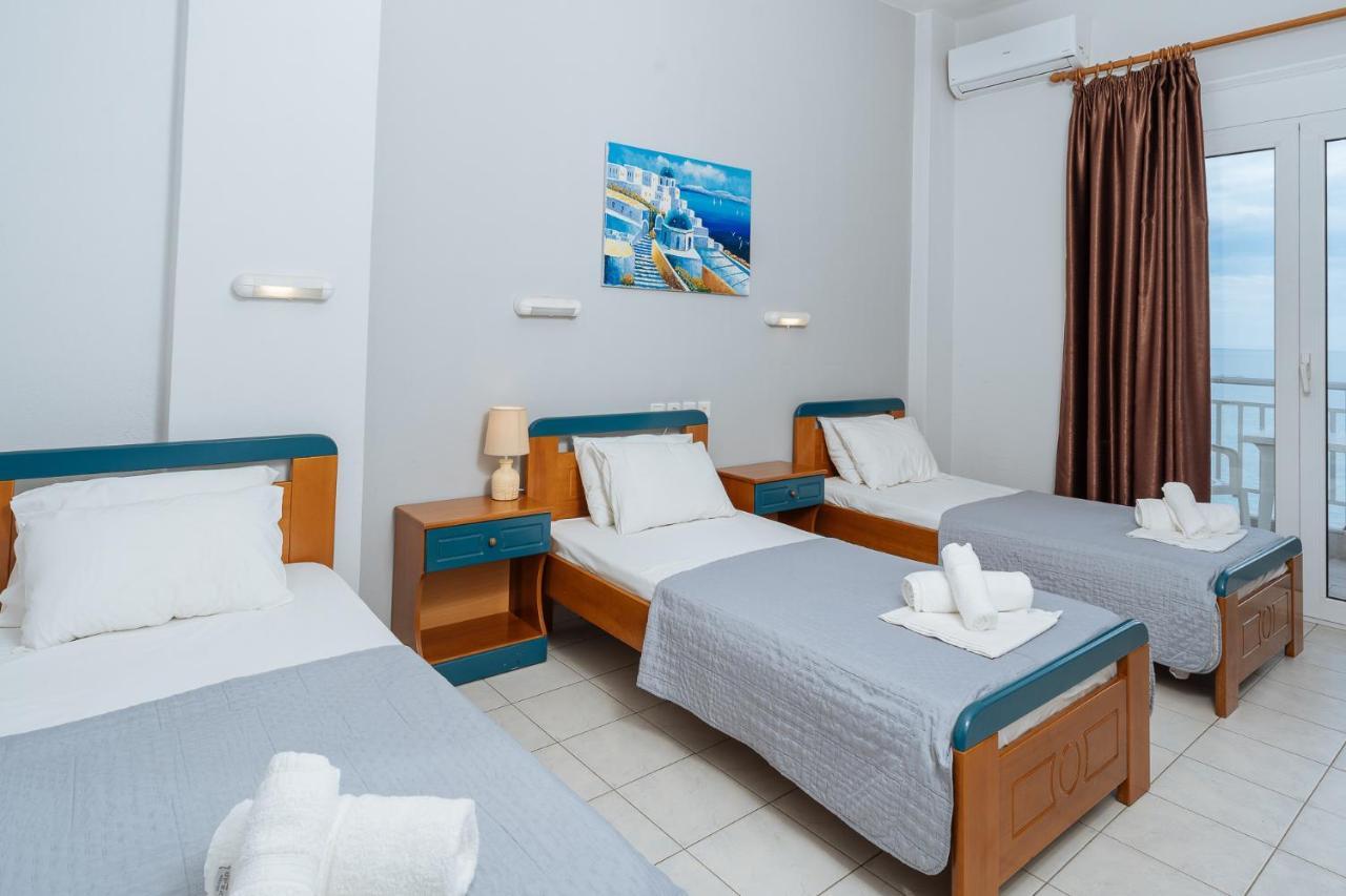 Hotel Galaxias Paralía Eksteriør bilde